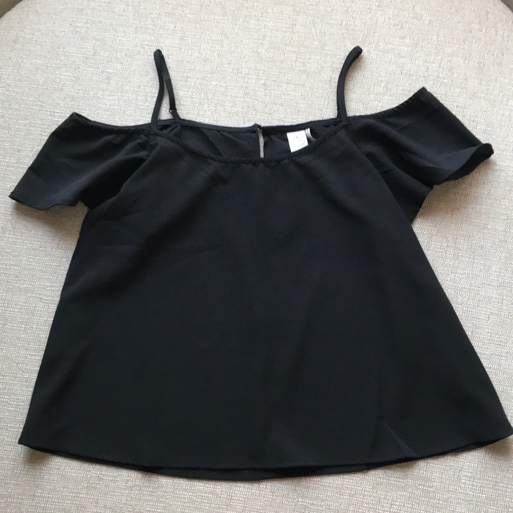 Black Off the Shoulder Blouse S